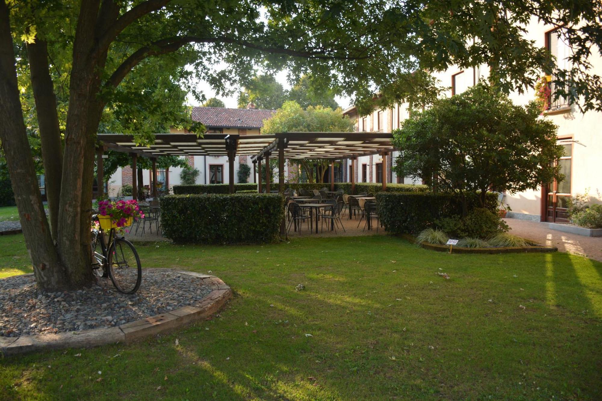 Romantic Hotel Furno San Francesco al Campo Exterior foto