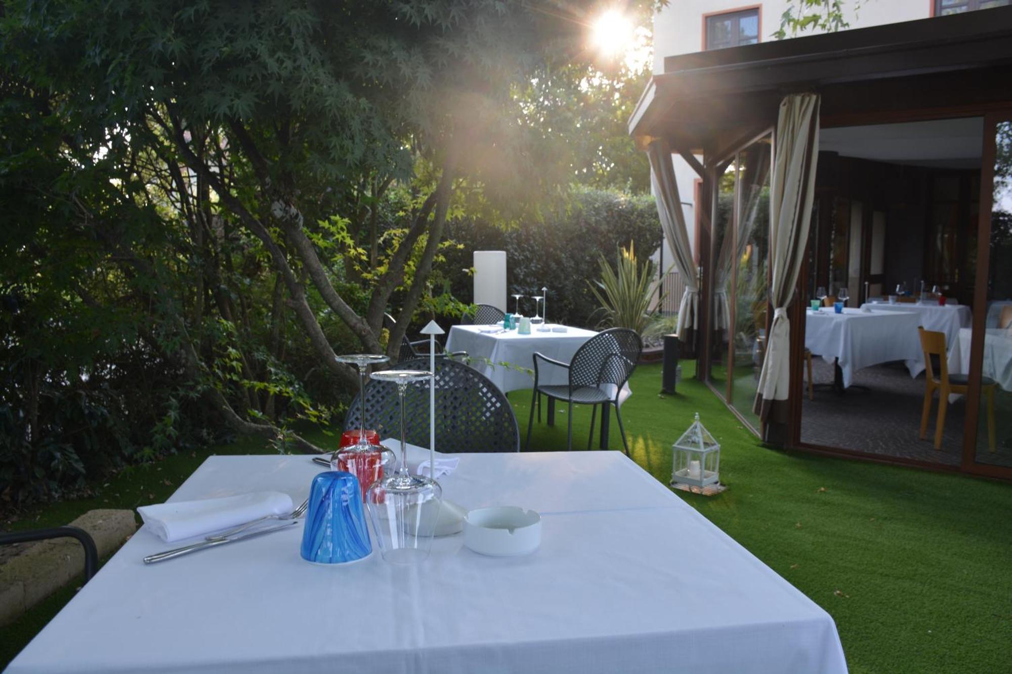 Romantic Hotel Furno San Francesco al Campo Exterior foto