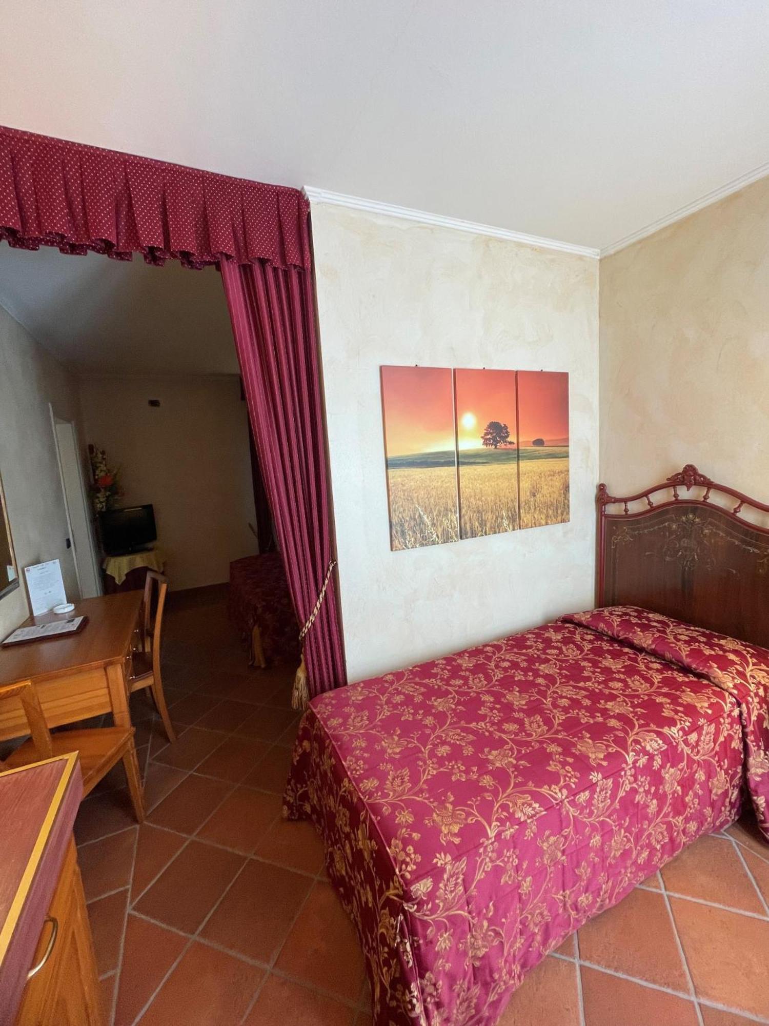 Romantic Hotel Furno San Francesco al Campo Exterior foto