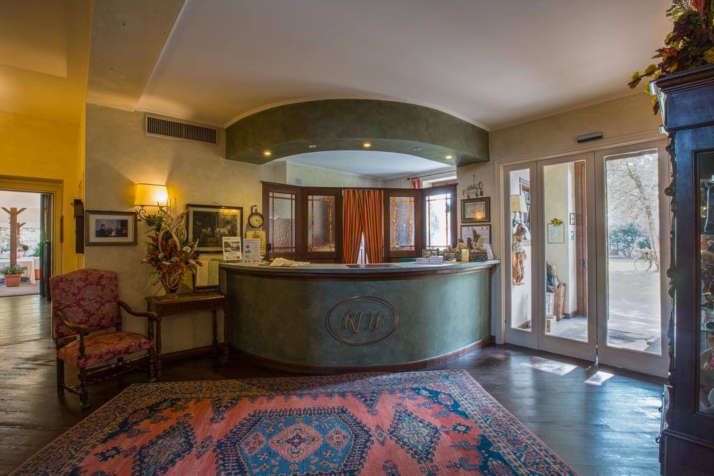 Romantic Hotel Furno San Francesco al Campo Exterior foto